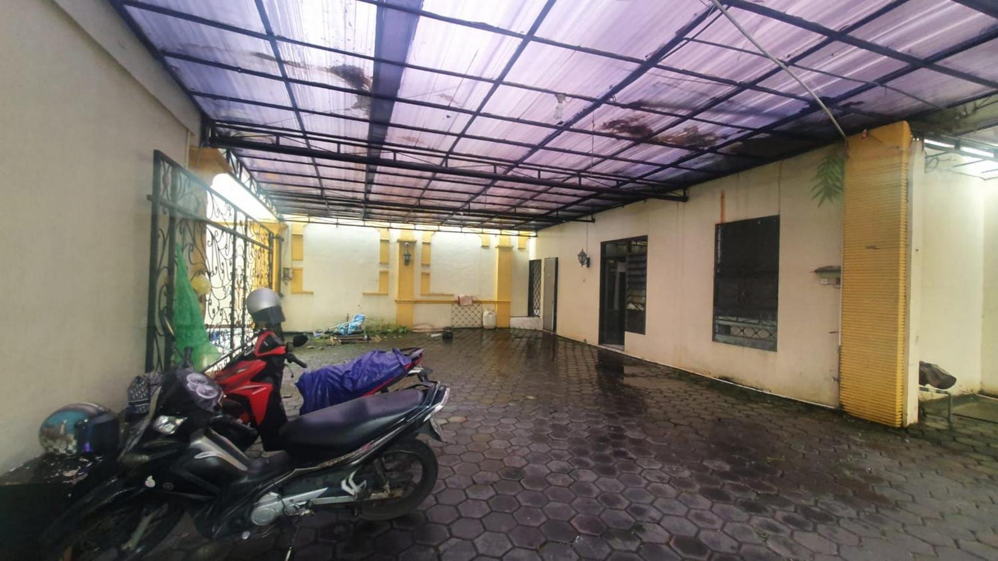 Reddoorz Syariah At Demasto Homestay Джембер Экстерьер фото